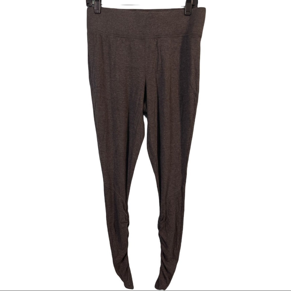 Athleta Woman’s Knit Restore Slim Ruched Leggings